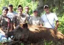 Hog hunting photo gallery from God's Country Outfitters. God’s Country Outfitters (GCO) is owned and operated by good country people that love to hunt Florida hog's just as much as you do.